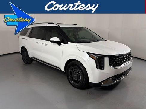 New 2026 Kia Carnival SX image 1