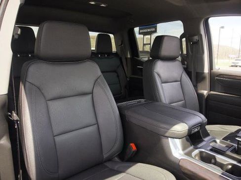 Used 2023 GMC Sierra 1500 SLT w/ SLT Premium Plus Package AWD/4WD image 27