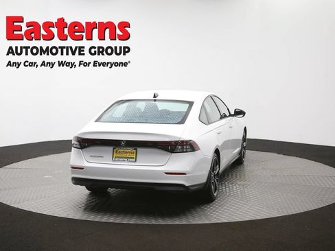 Used 2026 Honda Accord SE image 38