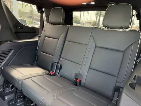 Used 2024 Chevrolet Tahoe Premier image 24