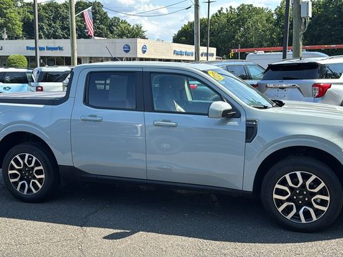 Used 2023 Ford Maverick Lariat w/ Lariat Luxury Package AWD/4WD image 13