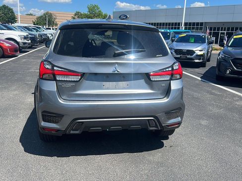 Used 2021 Mitsubishi Outlander Sport SE AWD/4WD image 6