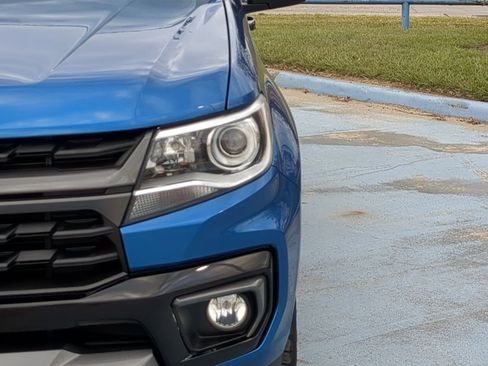 Used 2022 Chevrolet Colorado Z71 w/ Safety Package image 11