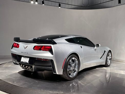 Used 2014 Chevrolet Corvette Stingray Coupe image 5