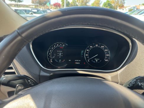 Used 2016 Lincoln MKX Select w/ Select Plus Package AWD/4WD image 10
