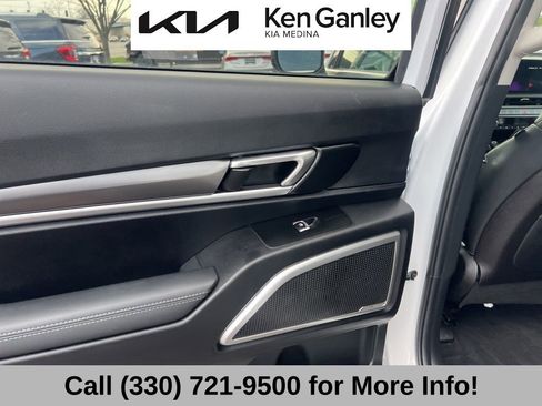 Certified 2024 Kia Telluride S w/ S Sunroof Package image 49