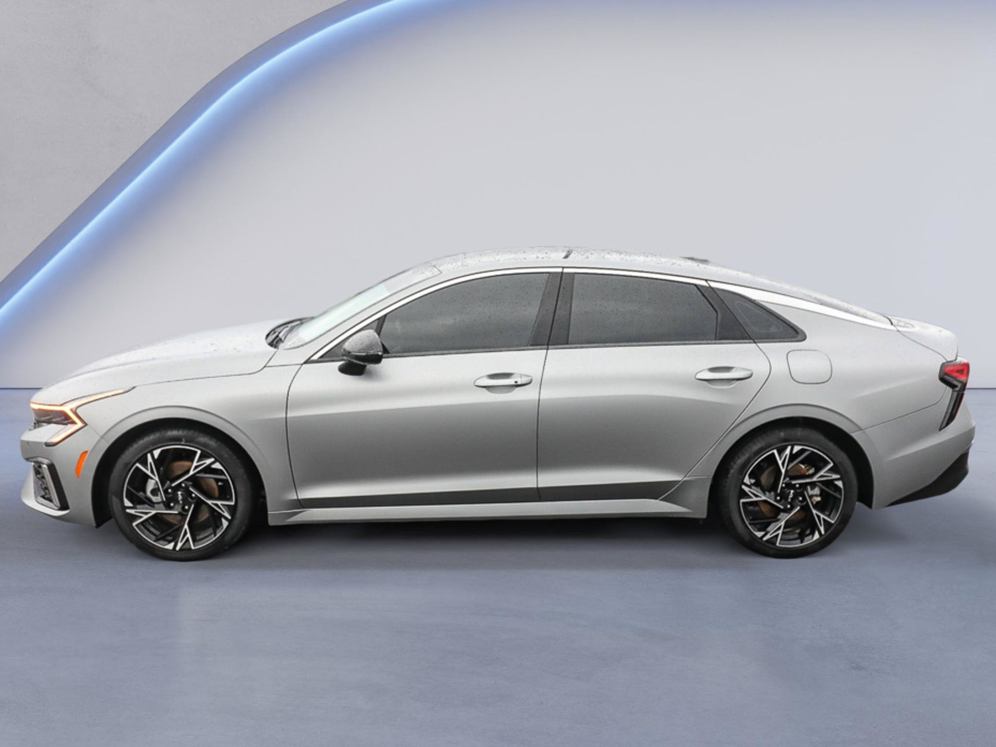 Certified 2025 Kia K5 GT-Line w/ GT-Line Premium Package FWD image 3