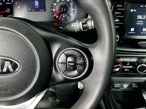 Used 2020 Kia Soul S FWD image 19