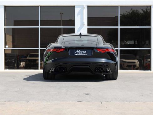 Used 2016 Jaguar F-TYPE R AWD/4WD image 9
