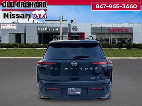 Used 2022 Nissan Pathfinder SV w/ Cargo Package image 6