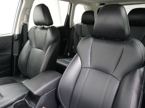 Used 2019 Subaru Forester Limited w/ Popular Package #3 image 10