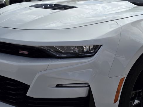Used 2021 Chevrolet Camaro SS w/ Redline Edition image 6