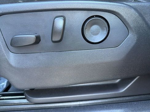 Used 2024 Chevrolet Silverado 1500 Custom w/ Turbomax Blackout Package image 14