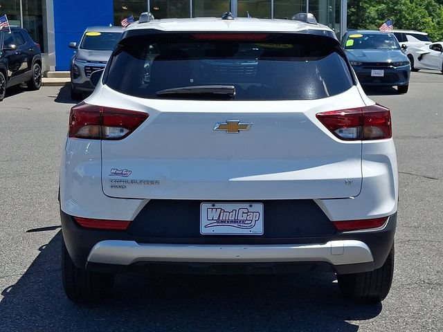 Used 2025 Chevrolet TrailBlazer LT w/ Convenience Package AWD/4WD image 5
