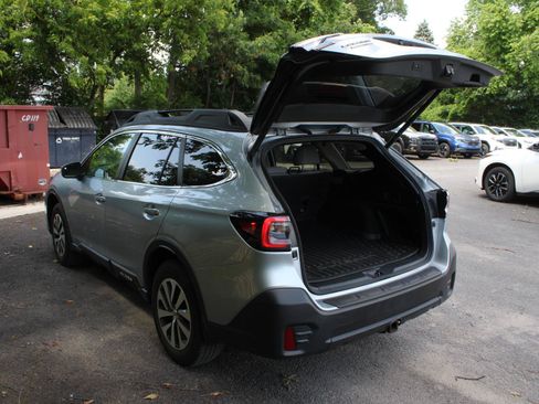 Certified 2022 Subaru Outback Premium AWD/4WD image 7