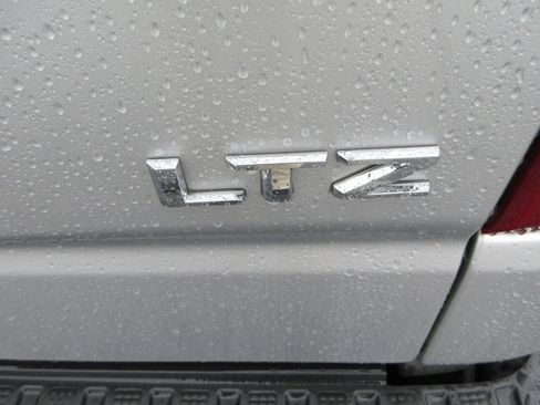 Certified 2019 Chevrolet Silverado 1500 LTZ w/ LTZ Texas Edition AWD/4WD image 12