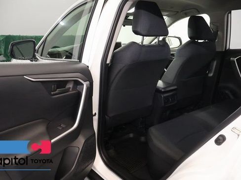Certified 2024 Toyota RAV4 LE AWD/4WD image 28