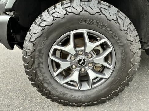 Used 2023 Ford Bronco Badlands AWD/4WD image 7