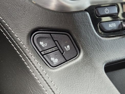 Used 2019 GMC Yukon XL SLT AWD/4WD image 33