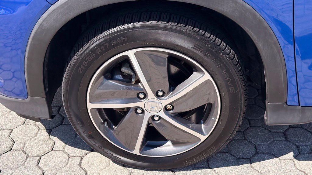 Used 2021 Honda HR-V EX image 18