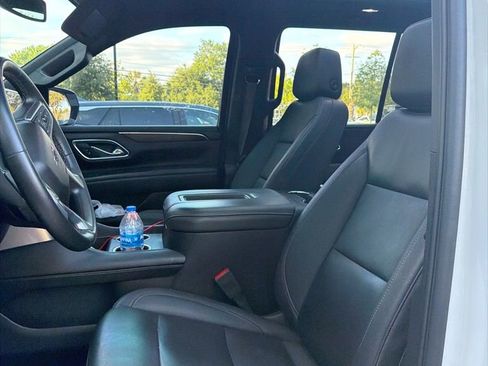 Used 2024 Chevrolet Tahoe Z71 w/ Z71 Off-Road Package AWD/4WD image 3