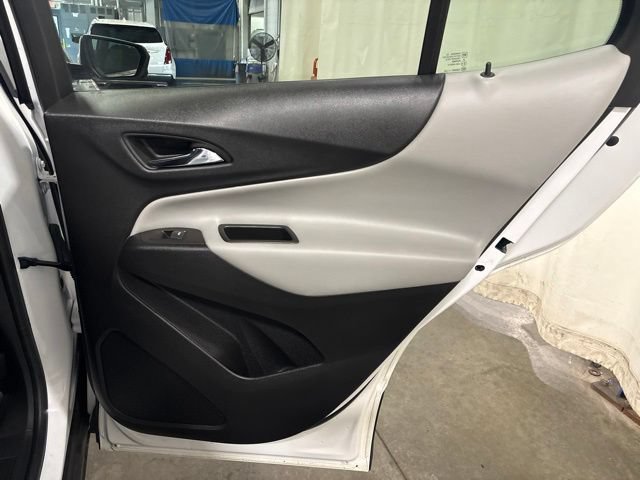 Used 2024 Chevrolet Equinox LT w/ LPO, Floor Liner Package AWD/4WD image 37