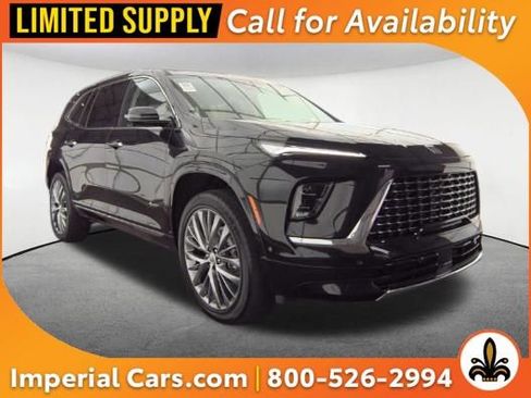 Used 2025 Buick Enclave Avenir w/ Super Cruise Package AWD/4WD image 1