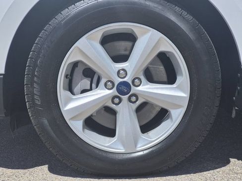 Used 2021 Ford Edge SE AWD/4WD image 7