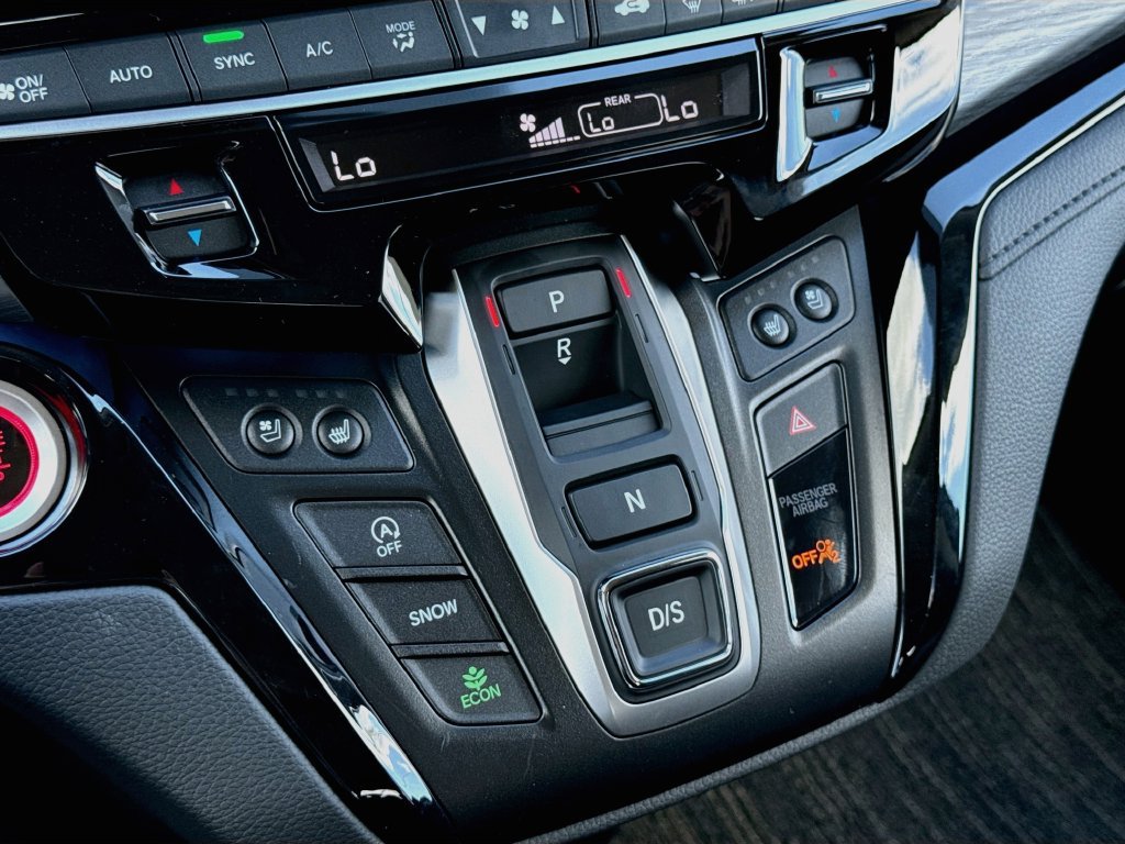New 2027 Honda Odyssey Elite image 23