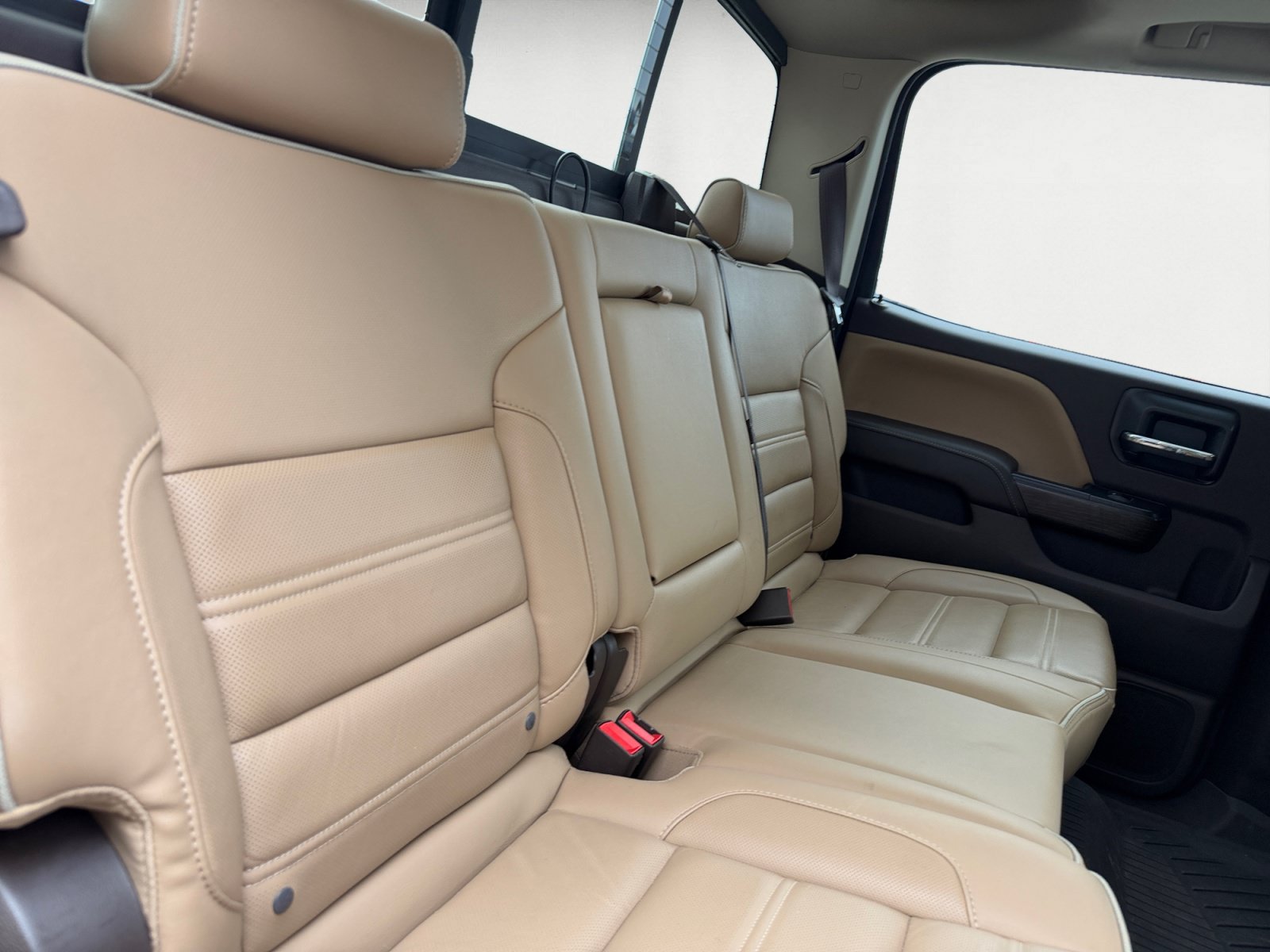 Used 2019 GMC Sierra 2500 Denali w/ Duramax Plus Package AWD/4WD image 18