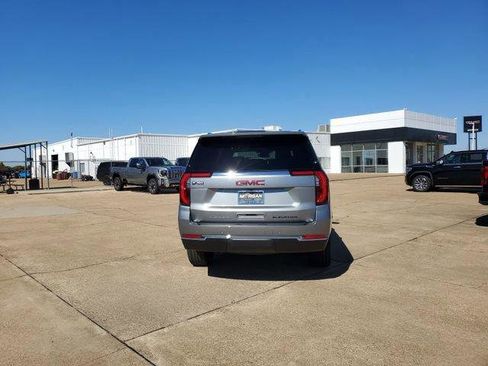 New 2026 GMC Yukon XL Elevation RWD image 6