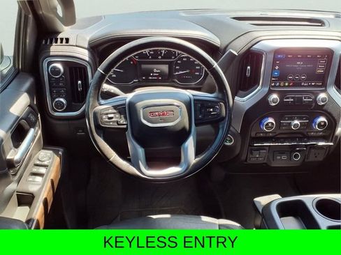 Used 2021 GMC Sierra 1500 SLT AWD/4WD image 9