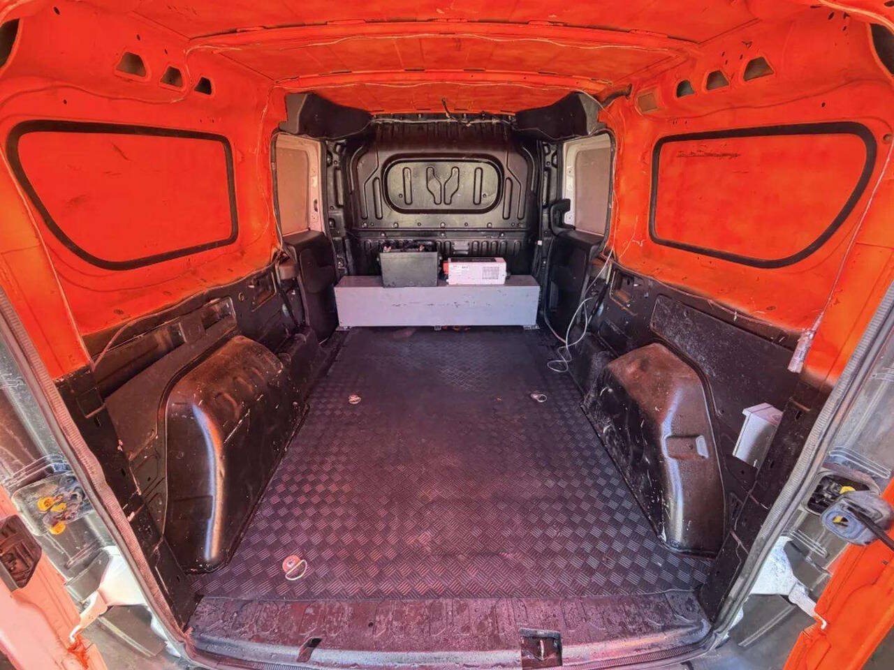 Used 2019 RAM ProMaster City Tradesman FWD image 8