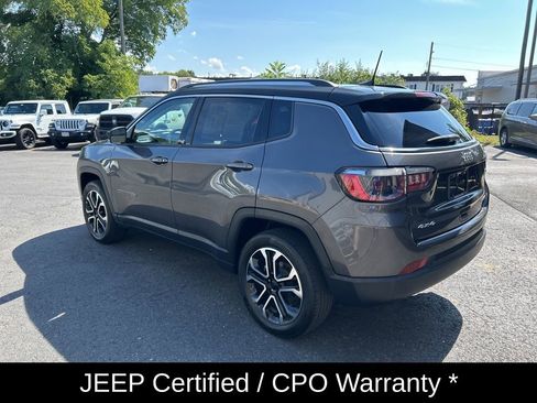 Certified 2022 Jeep Compass Limited w/ Sun and Sound Group image 7
