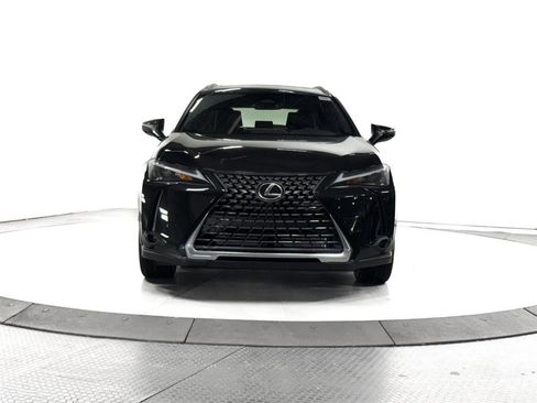 New 2025 Lexus UX 300h AWD image 2