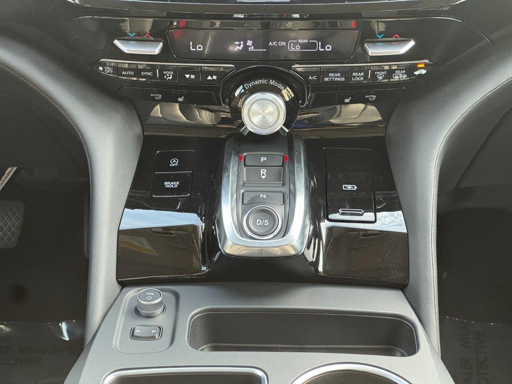 Certified 2026 Acura MDX w/ Technology Package AWD/4WD image 19