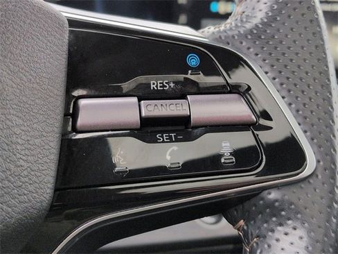 Used 2024 Nissan Ariya EVOLVE+ e-4ORCE image 20