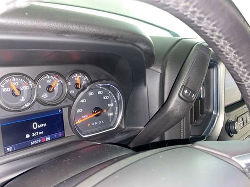 Used 2020 Chevrolet Silverado 1500 LT w/ All-Star Edition image 43