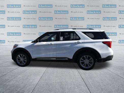 Used 2024 Ford Explorer Limited image 9