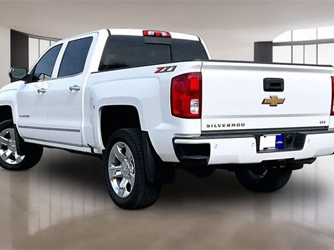 Used 2018 Chevrolet Silverado 1500 LTZ Z71 w/ LTZ Plus Package image 4
