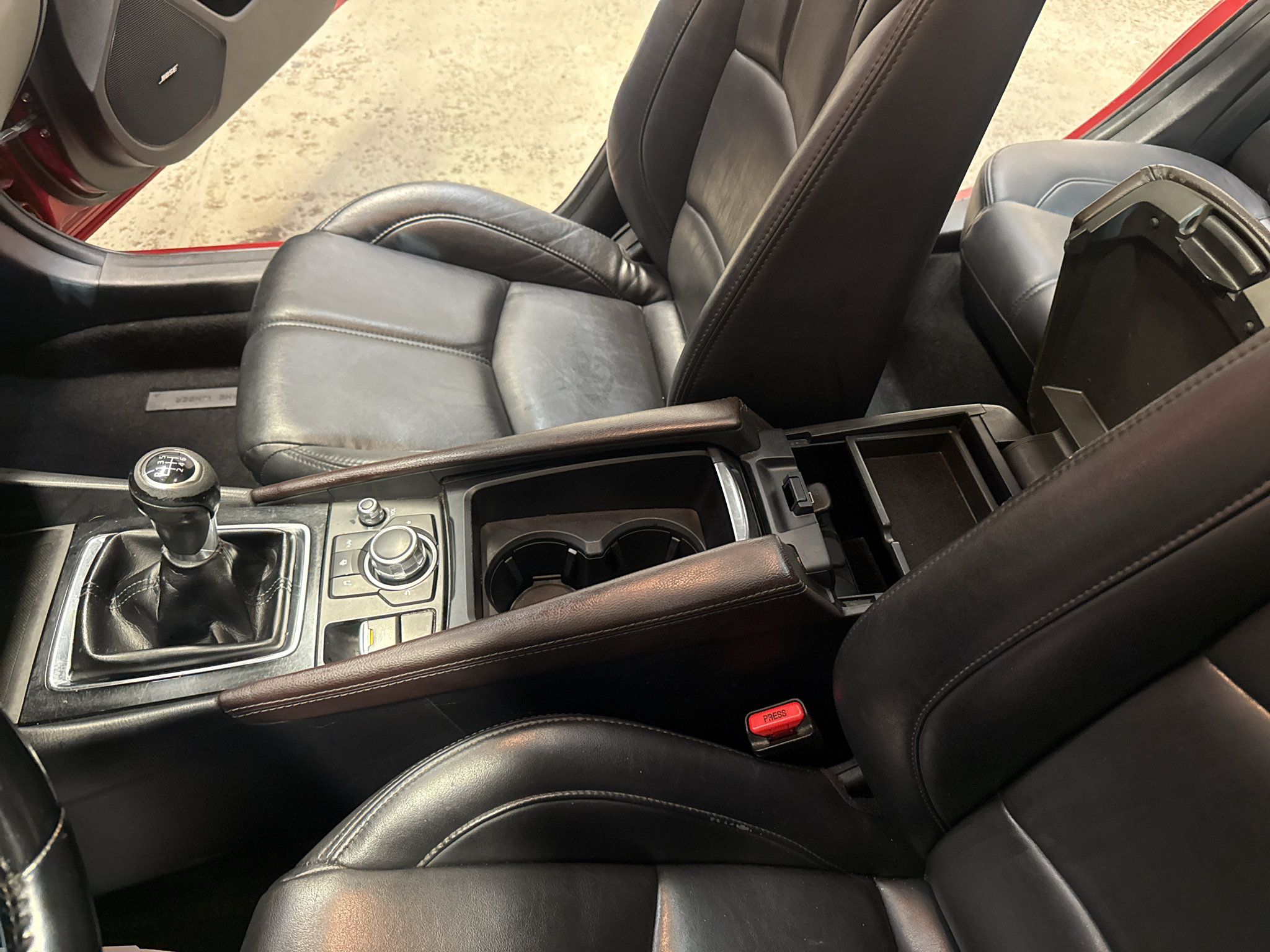 Used 2018 MAZDA MAZDA3 Touring FWD image 15