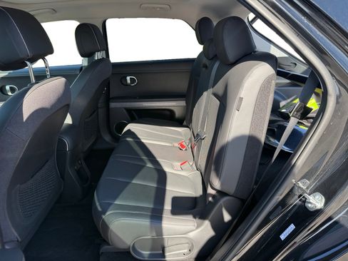 Used 2024 Hyundai Ioniq 5 Limited image 16