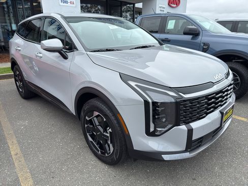 New 2026 Kia Sportage S image 3