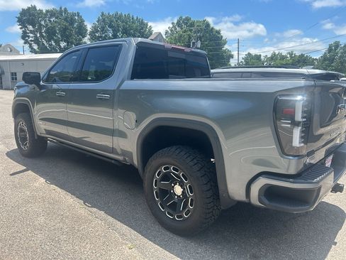 Used 2020 GMC Sierra 1500 AT4 w/ AT4 Preferred Package AWD/4WD image 10