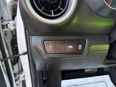 Used 2021 Kia Forte LXS FWD image 19