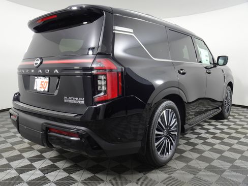 Used 2025 Nissan Armada Platinum Reserve image 3