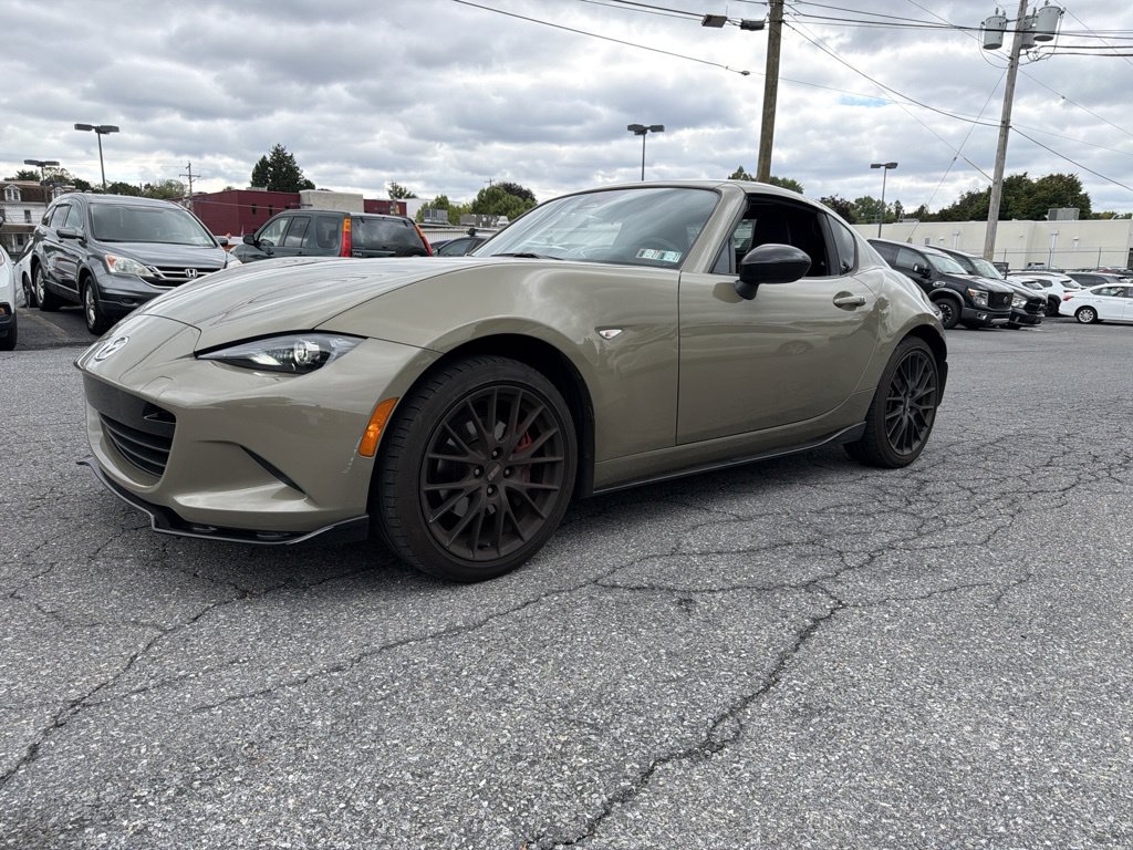 Used 2024 MAZDA MX-5 Miata RF Club RWD image 3