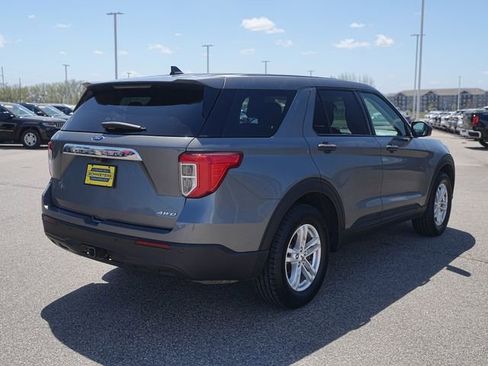 Used 2023 Ford Explorer 4WD w/ Class IV Trailer Tow Package image 6