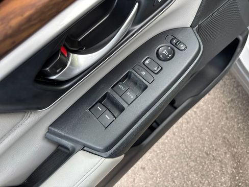 Used 2019 Honda CR-V EX-L image 11