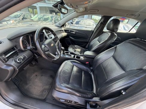 Used 2016 Chevrolet Malibu LTZ FWD image 10